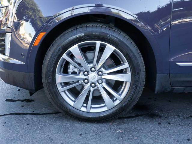 used 2025 Cadillac XT5 car, priced at $54,998