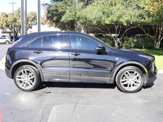 used 2022 Cadillac XT4 car, priced at $29,999