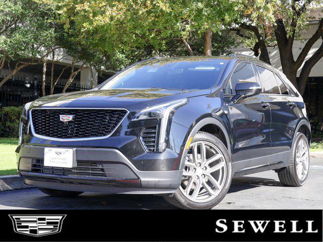 used 2022 Cadillac XT4 car, priced at $29,999