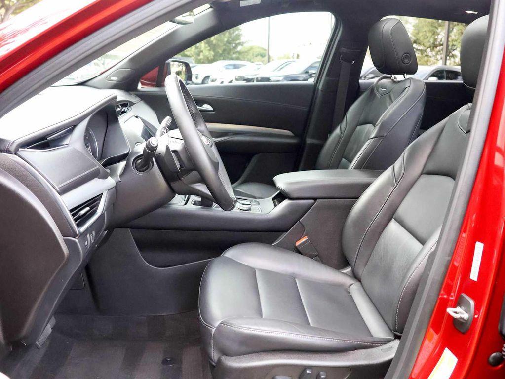 used 2022 Cadillac XT4 car, priced at $29,429