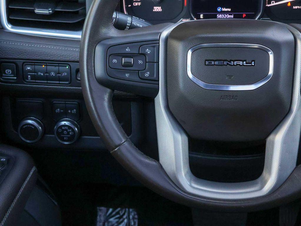 used 2021 GMC Yukon car, priced at $50,997