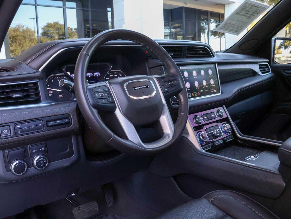 used 2021 GMC Yukon car, priced at $50,997