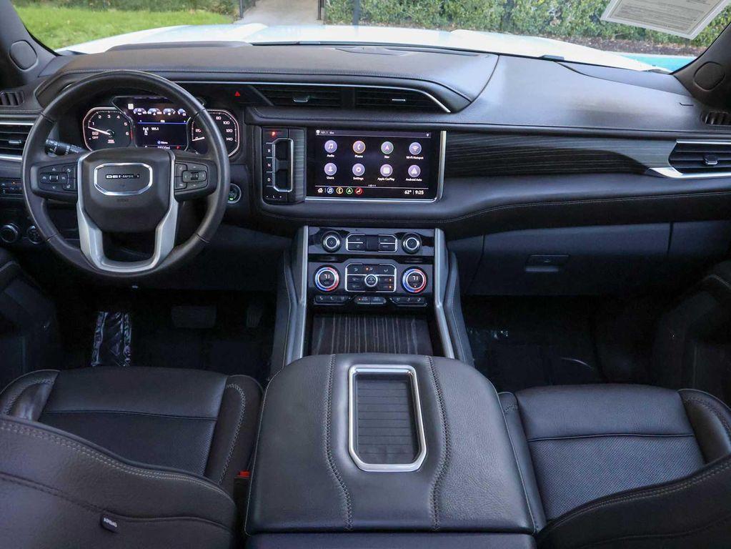 used 2021 GMC Yukon car, priced at $50,997