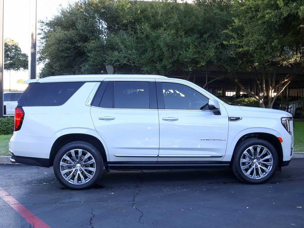 used 2021 GMC Yukon car, priced at $50,997