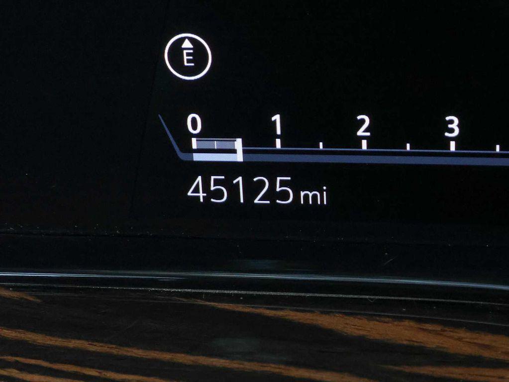 used 2023 Cadillac Escalade car, priced at $68,899