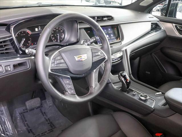used 2025 Cadillac XT5 car, priced at $46,685