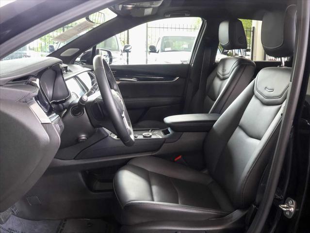 used 2025 Cadillac XT5 car, priced at $46,685