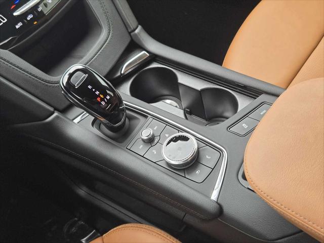 new 2025 Cadillac XT5 car, priced at $56,400