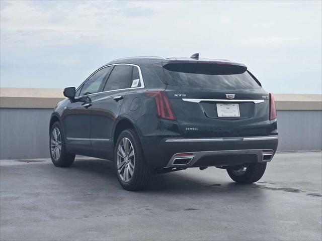 new 2025 Cadillac XT5 car, priced at $56,400