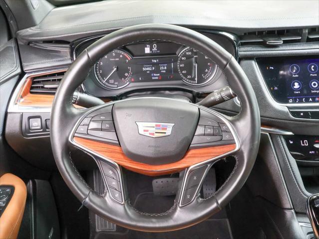 used 2022 Cadillac XT5 car, priced at $28,998