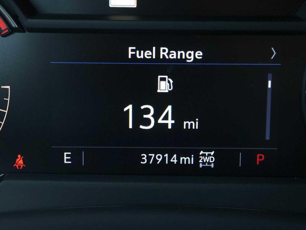 used 2023 Cadillac XT4 car, priced at $27,999
