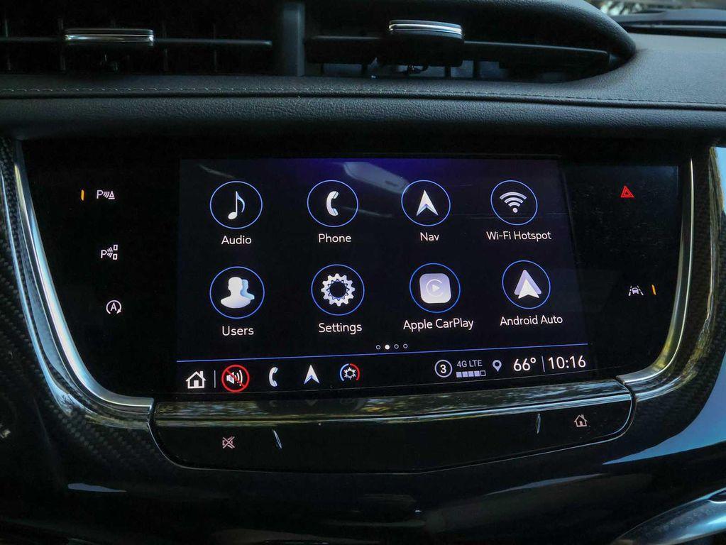 used 2024 Cadillac XT6 car, priced at $51,898