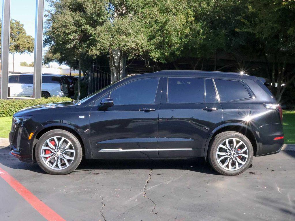 used 2024 Cadillac XT6 car, priced at $51,898