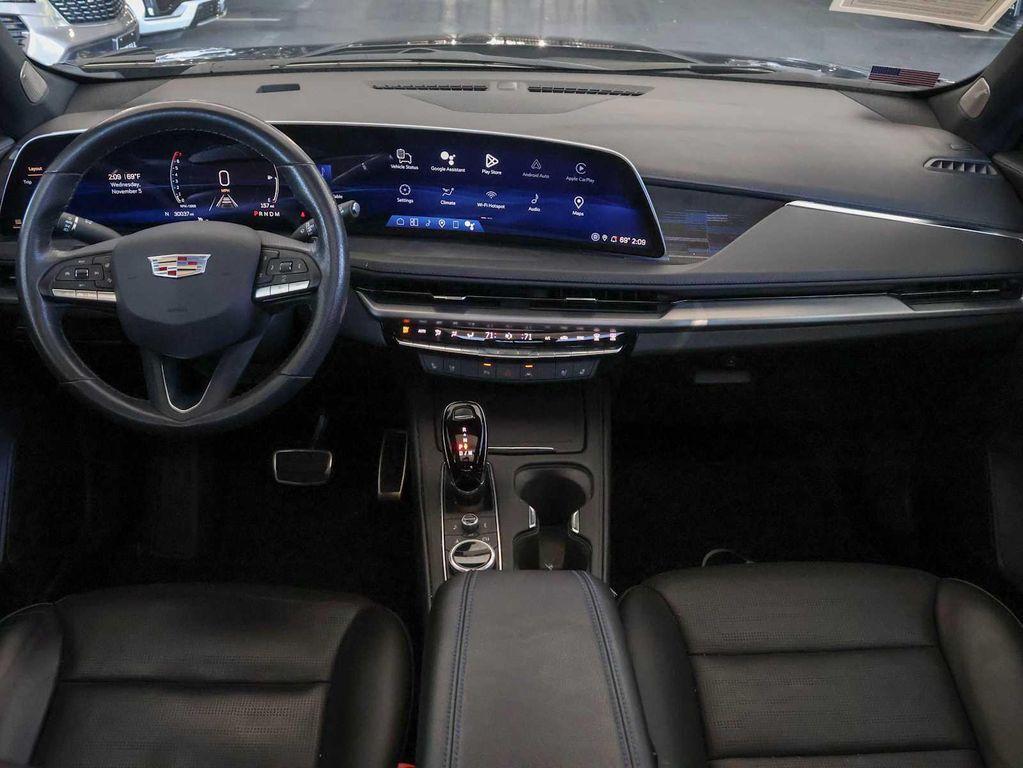 used 2024 Cadillac XT4 car, priced at $35,889