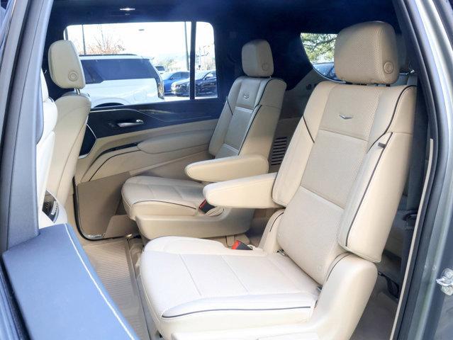 used 2022 Cadillac Escalade ESV car, priced at $64,889