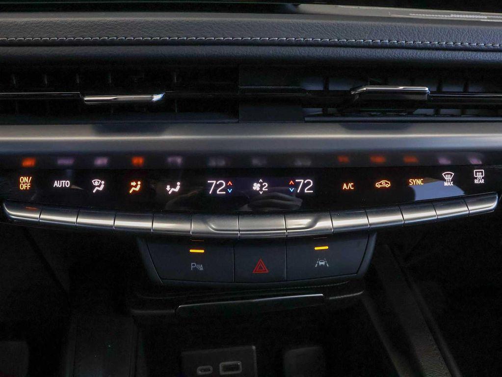 used 2024 Cadillac XT4 car, priced at $33,888