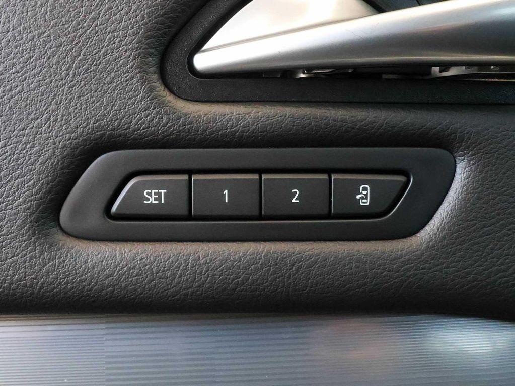 used 2024 Cadillac XT4 car, priced at $33,888