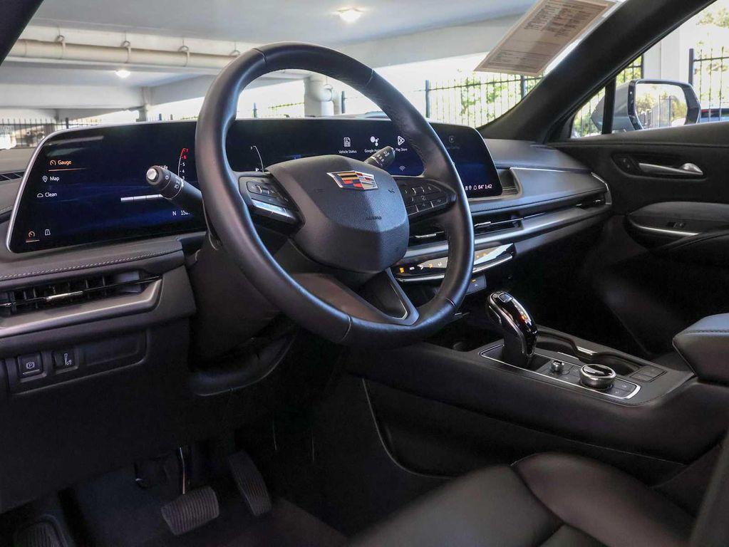 used 2024 Cadillac XT4 car, priced at $33,888