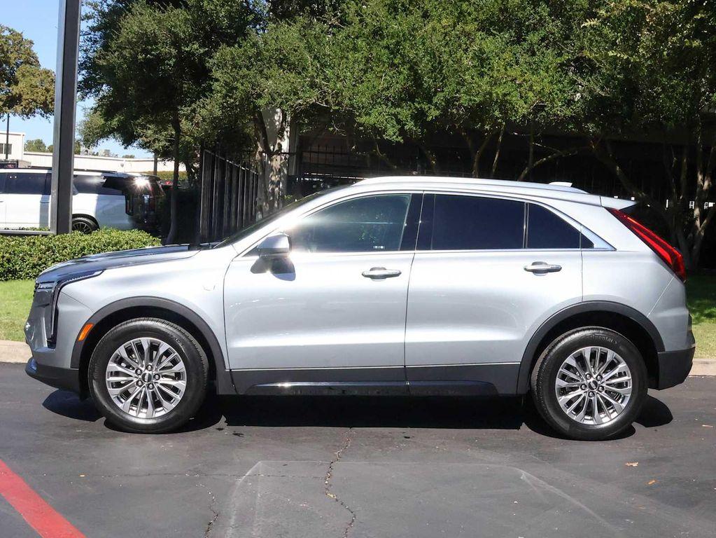 used 2024 Cadillac XT4 car, priced at $33,888