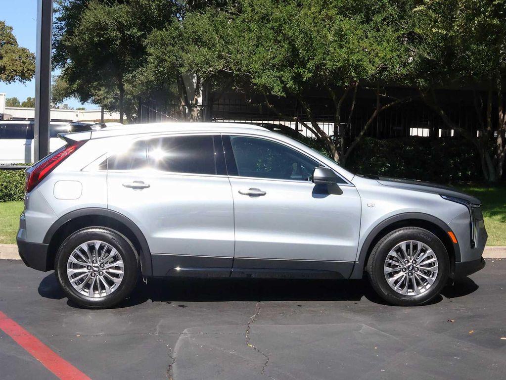 used 2024 Cadillac XT4 car, priced at $33,888