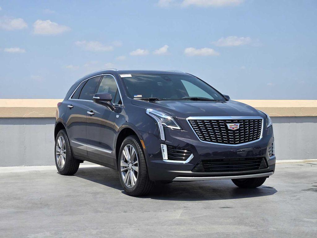 new 2025 Cadillac XT5 car, priced at $54,990