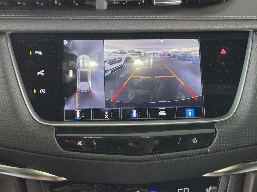 new 2025 Cadillac XT5 car, priced at $54,990