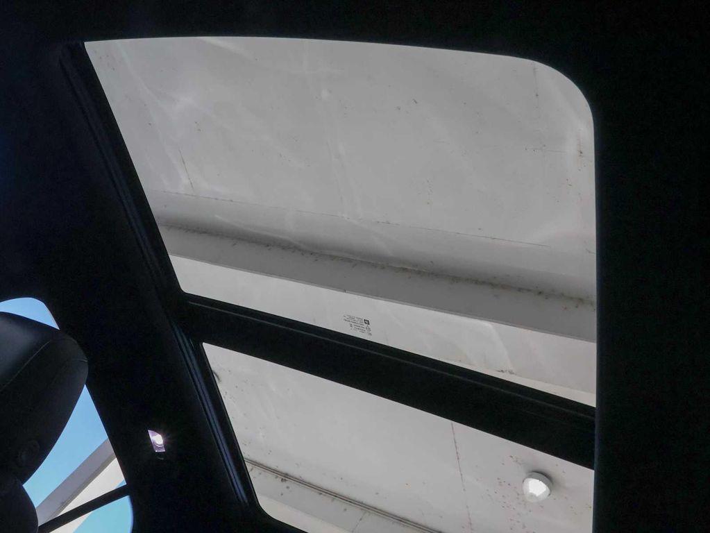 used 2024 Cadillac XT4 car, priced at $39,997