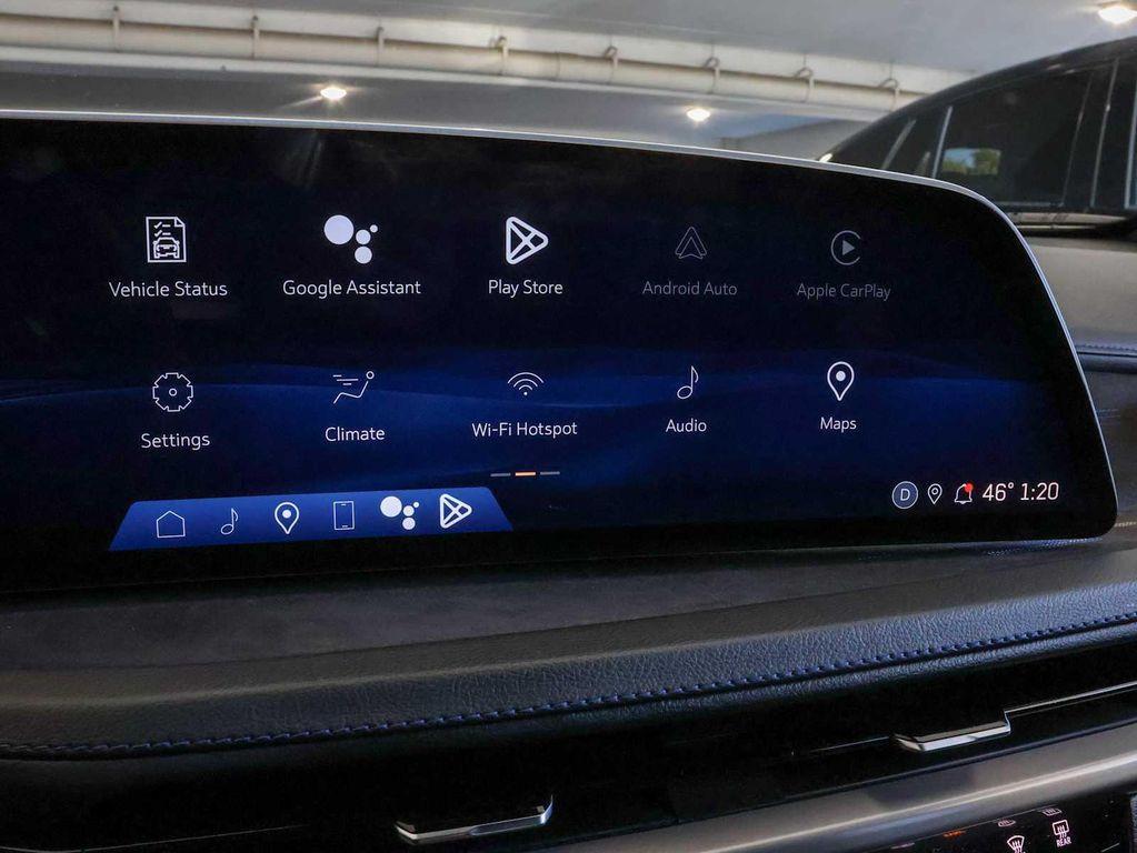 used 2024 Cadillac XT4 car, priced at $39,997