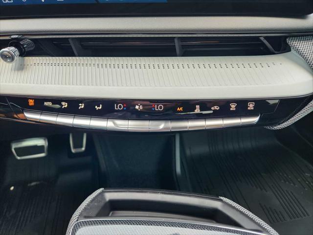 new 2025 Cadillac OPTIQ car, priced at $56,065