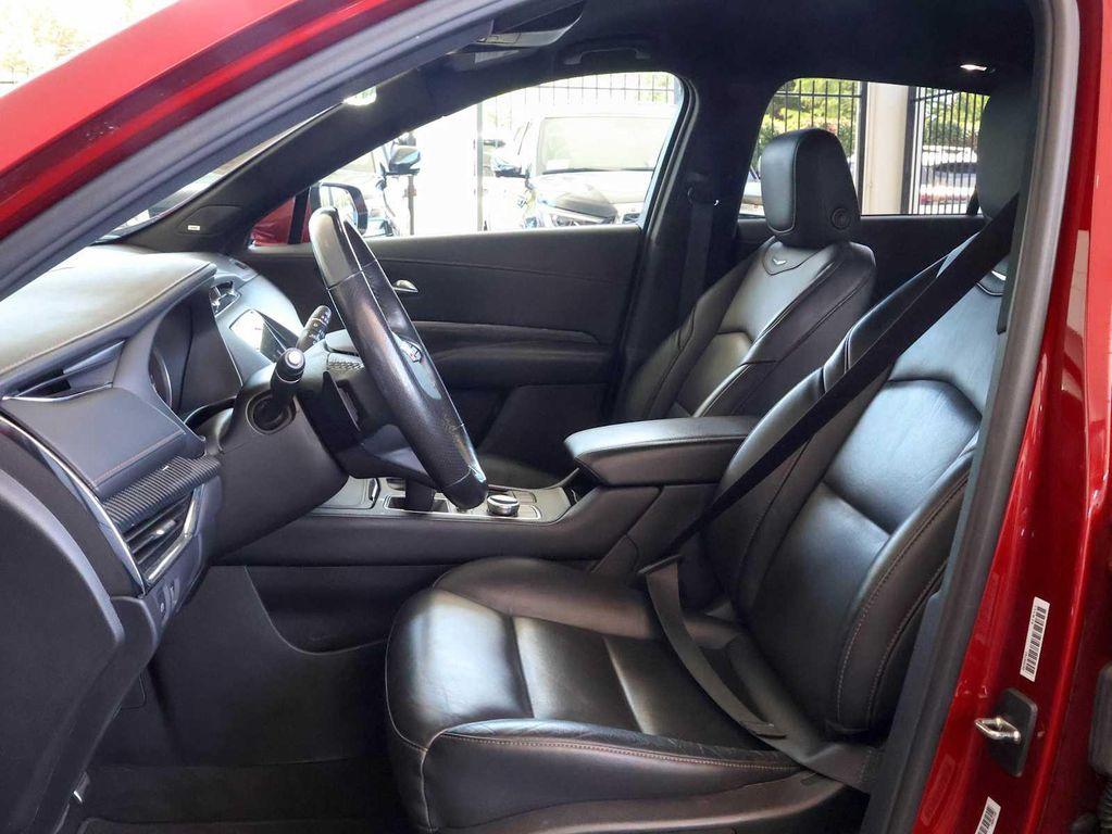 used 2023 Cadillac XT4 car, priced at $28,997