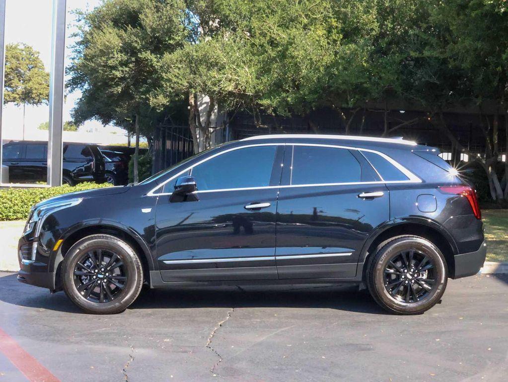 used 2024 Cadillac XT5 car, priced at $36,497