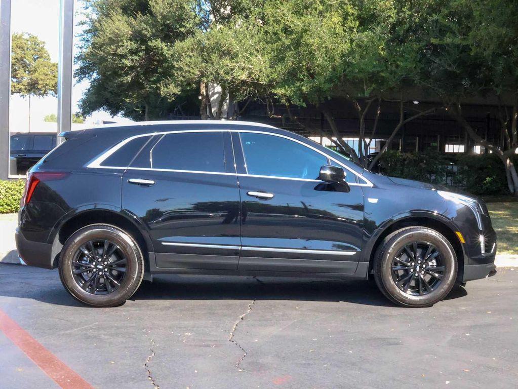 used 2024 Cadillac XT5 car, priced at $36,497