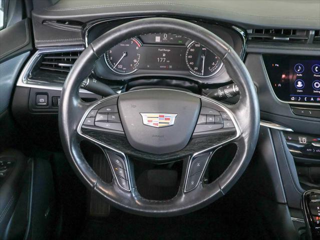 used 2023 Cadillac XT5 car, priced at $31,490