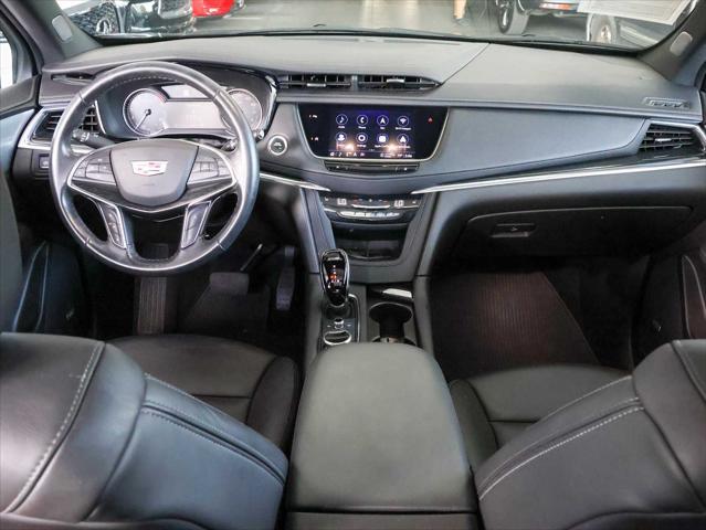 used 2023 Cadillac XT5 car, priced at $31,490