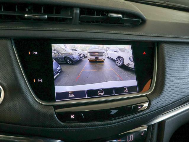 used 2023 Cadillac XT5 car, priced at $31,490