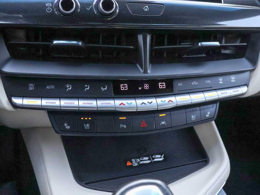 used 2023 Cadillac CT4 car, priced at $30,998