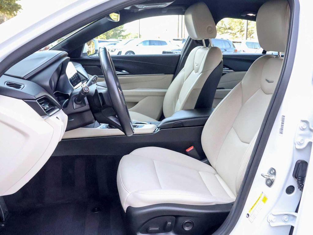used 2023 Cadillac CT4 car, priced at $30,998