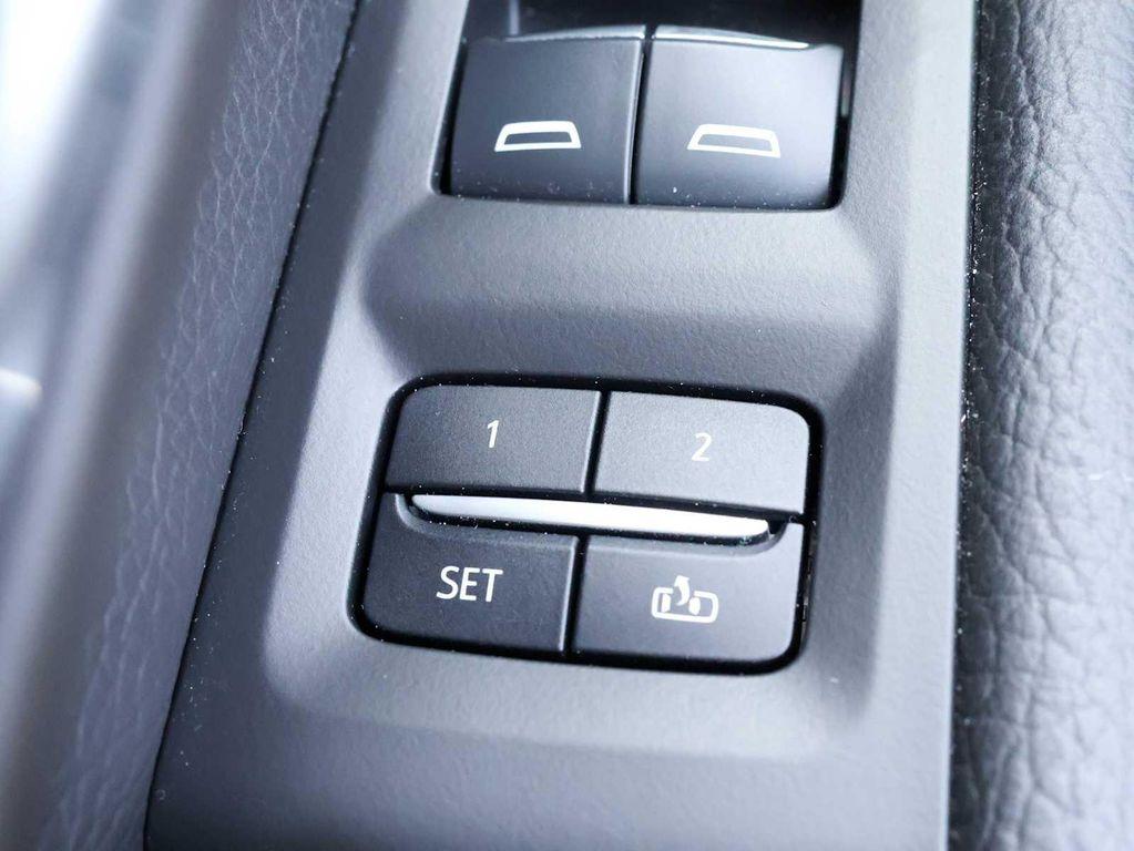 used 2022 GMC Yukon car, priced at $49,988