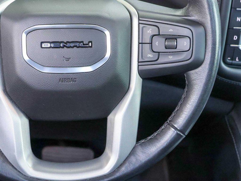 used 2022 GMC Yukon car, priced at $49,988