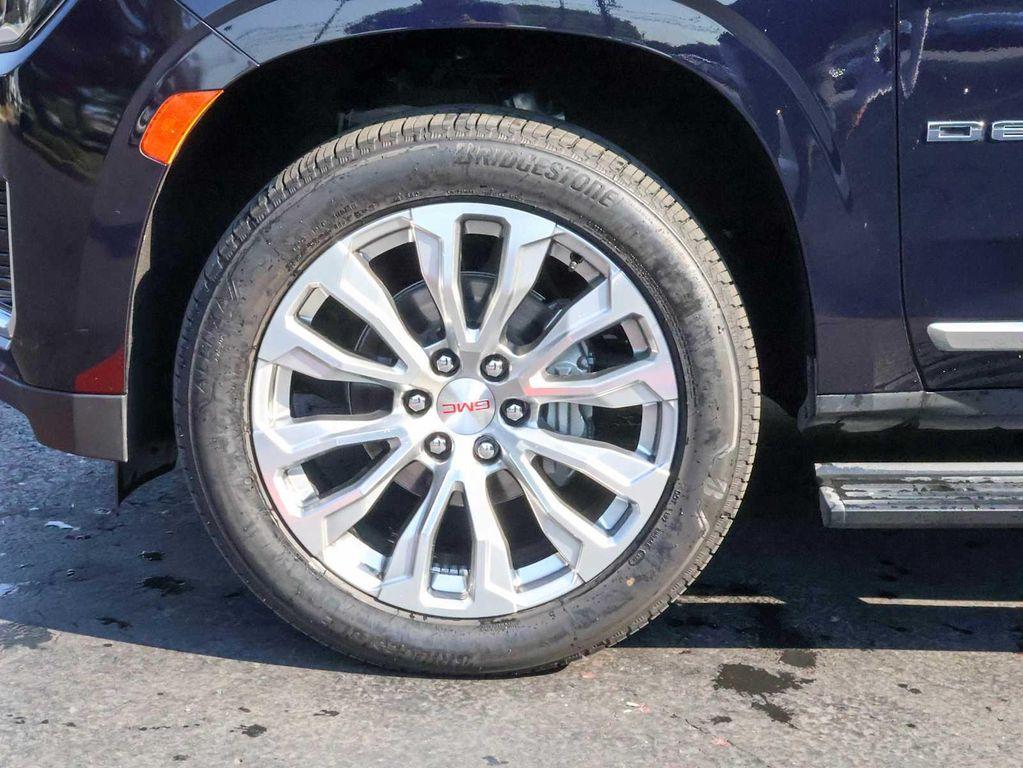 used 2022 GMC Yukon car, priced at $49,988