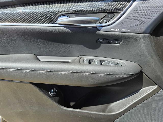 used 2021 Cadillac XT5 car, priced at $32,881