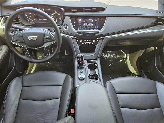 used 2021 Cadillac XT5 car, priced at $32,881