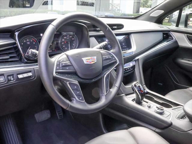 used 2022 Cadillac XT5 car, priced at $27,457