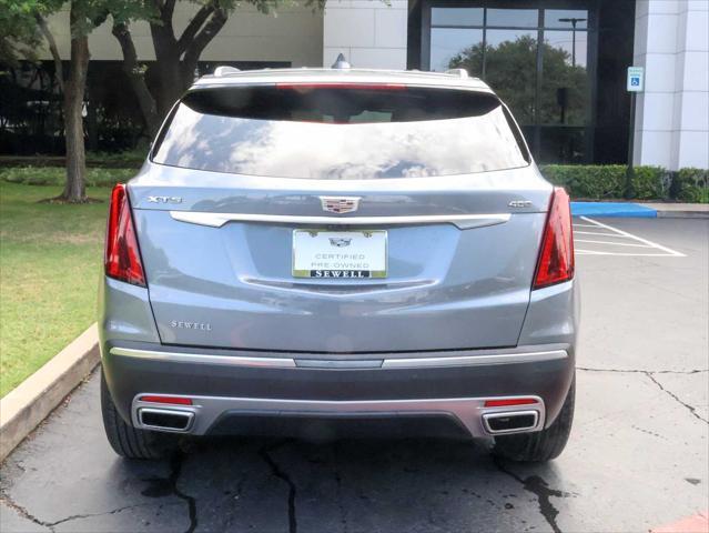 used 2022 Cadillac XT5 car, priced at $27,457