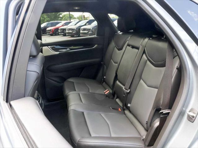 used 2022 Cadillac XT5 car, priced at $27,457