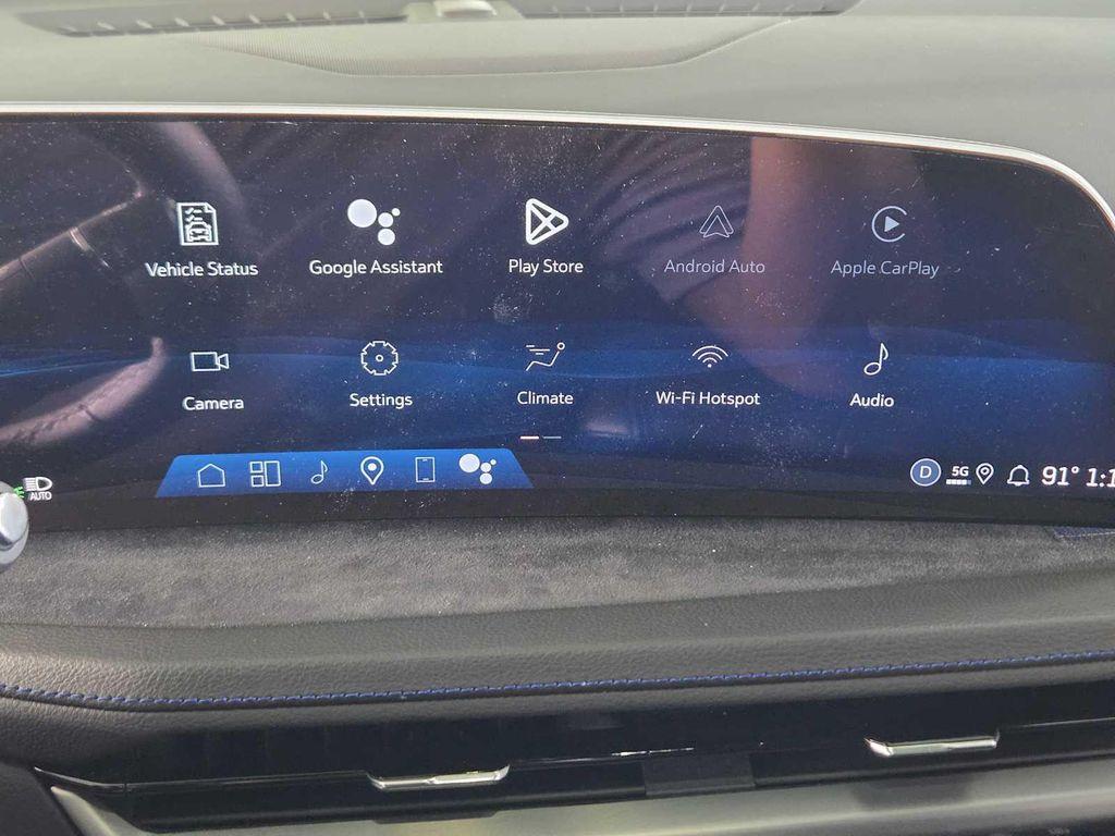 new 2025 Cadillac XT4 car, priced at $44,515