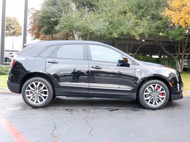 used 2025 Cadillac XT5 car, priced at $56,999