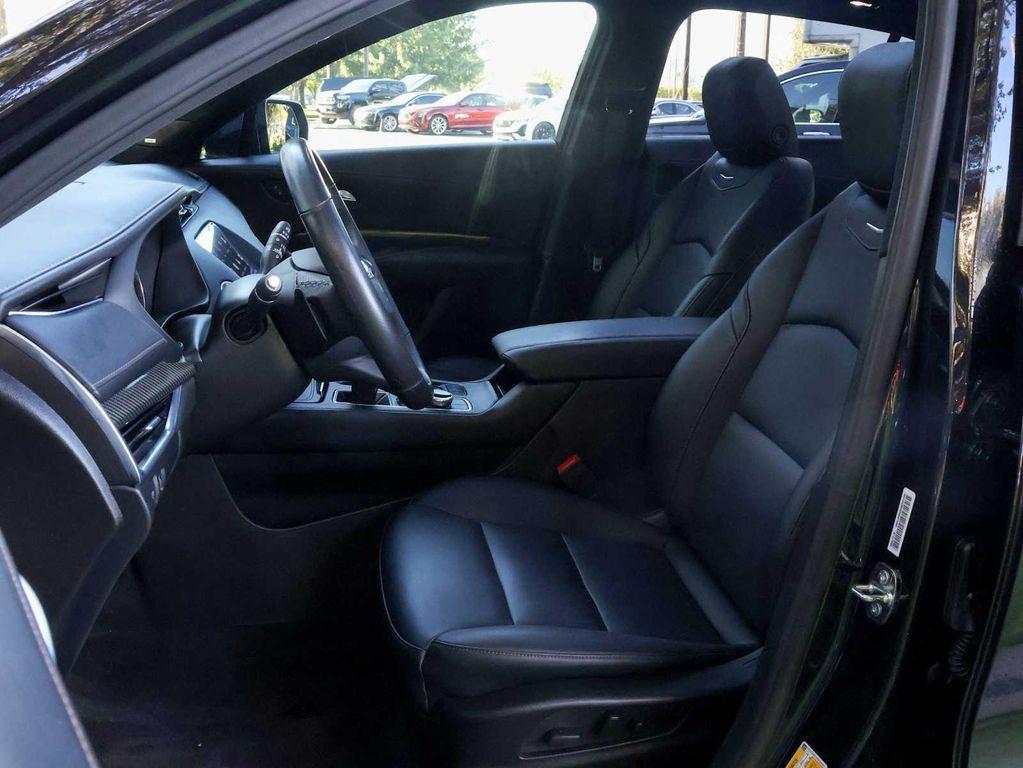 used 2022 Cadillac XT4 car, priced at $28,447
