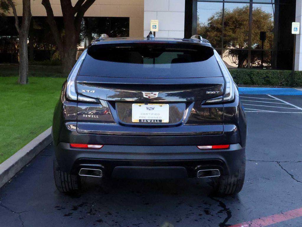 used 2022 Cadillac XT4 car, priced at $28,447