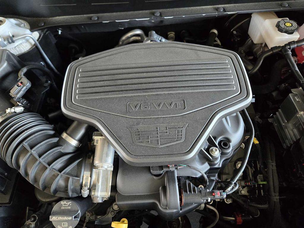 new 2025 Cadillac XT6 car, priced at $60,115